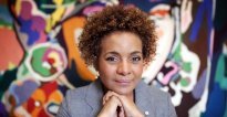 Umunya Canada Michaelle Jean uhatanye na Mushikiwabo yakuweho amaboko n’igihugu cye