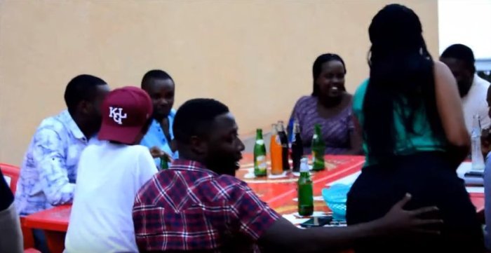 VIDEO&nbsp;: Bimwe mu bintu bisekeje ushobora kuba utazi ko bikorerwa ahakinirwa PAPA SAVA