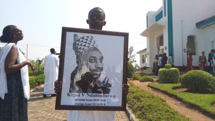 Ubwo Kigeli yavugaga uko yafashije FPR, yanavuze ko hari umwami uzamusimbura. Ni inde&nbsp;?