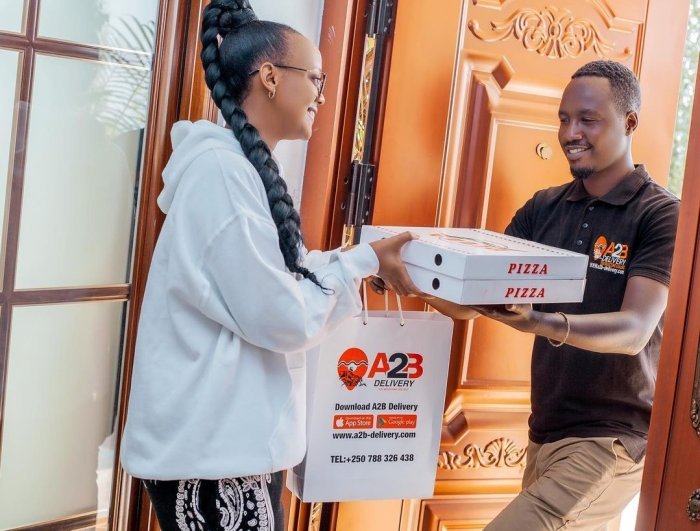 Igitangaza Knowless yari yararikiye abantu kirangiye kibaye ubucuruzi bw’amafunguro